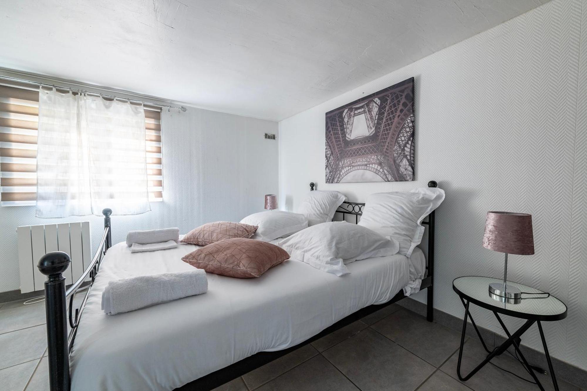 Appartement Cosy - Proche Disneyland - Paris - Rer Noisy-le-Grand ภายนอก รูปภาพ